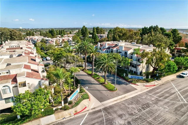 $730,000 | 5031-202 Dorado Drive, Huntington Beach, CA 92649