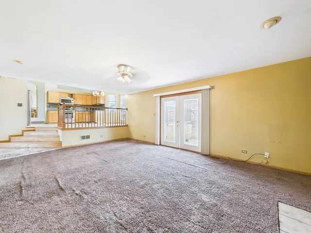 $274,900 | 17942 Edwards Avenue, Country Club Hills, IL 60478