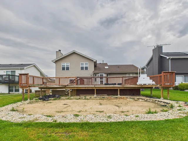 $274,900 | 17942 Edwards Avenue, Country Club Hills, IL 60478