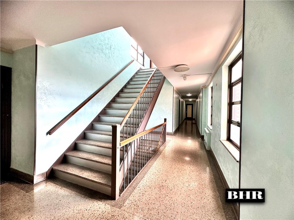 2615 Homecrest Avenue, Unit 6B Brooklyn, NY 11235 - Photo 13 of 17 a view of entryway