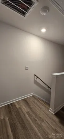 $1,800 | 8017 Murray Branch Drive, Charlotte, NC 28216