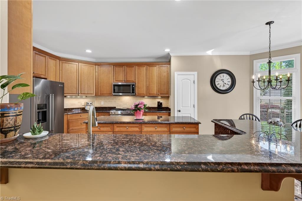 2304 Faircloth Way High Point, NC 27265 - Photo 17 of 50
