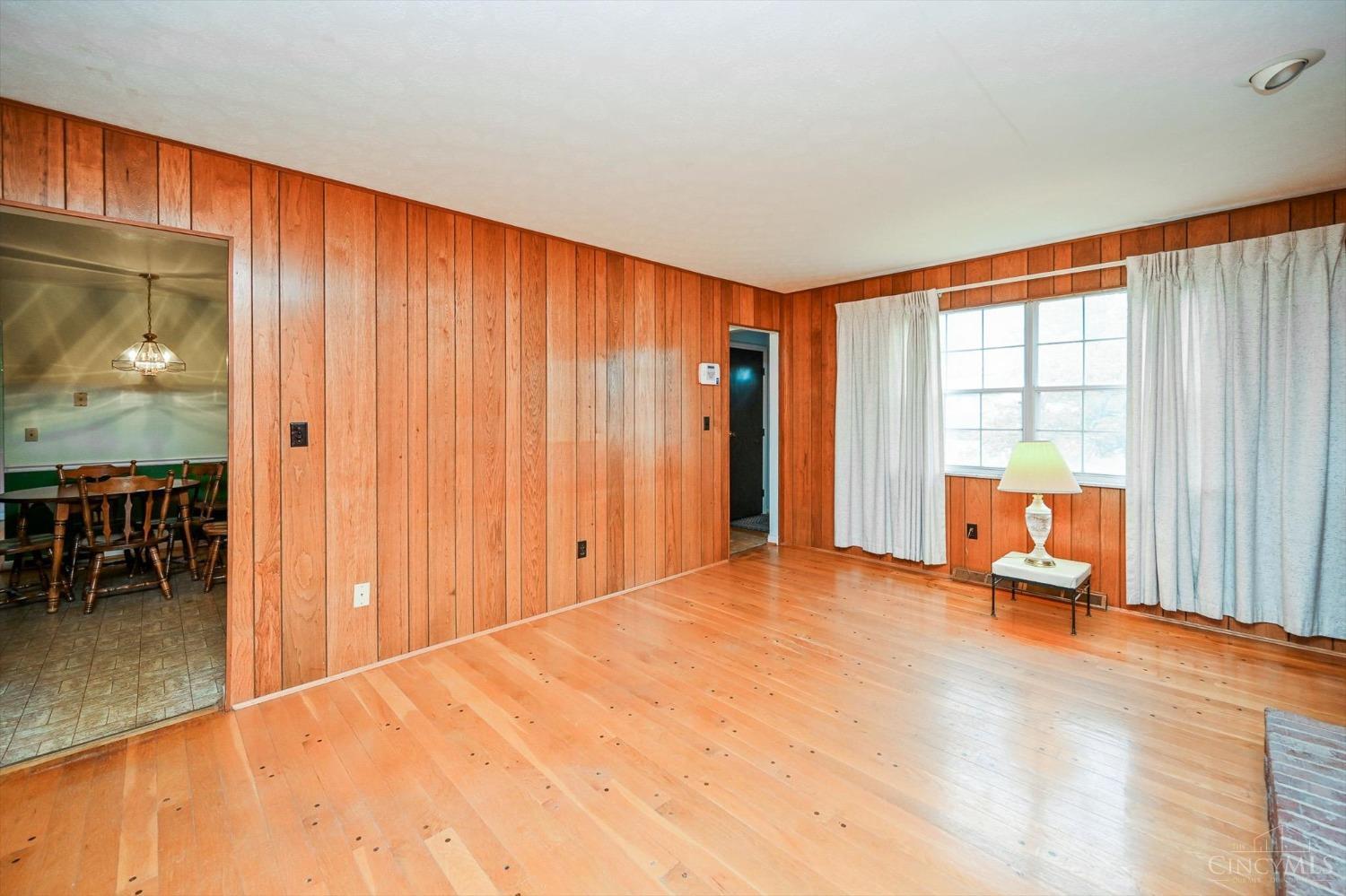 7939 Rambler Place Cincinnati, OH 45231 - Photo 7 of 48 Gallery Image 7