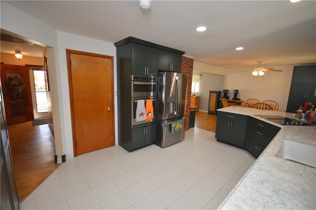 9197 Foxhunt Road Pittsburgh, PA 15237 - Photo 14 of 48 Gallery Image 14