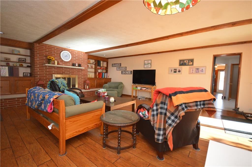9197 Foxhunt Road Pittsburgh, PA 15237 - Photo 18 of 48 Gallery Image 18