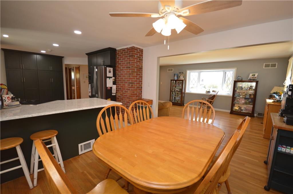 9197 Foxhunt Road Pittsburgh, PA 15237 - Photo 8 of 48 Gallery Image 8