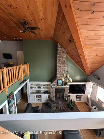 $950,000 | 45 Sunset View Drive, Saugerties, NY 12477