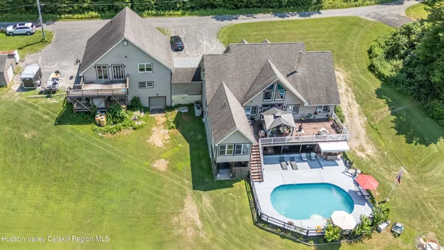 $999,000 | 45 Sunset View Drive, Saugerties, NY 12477
