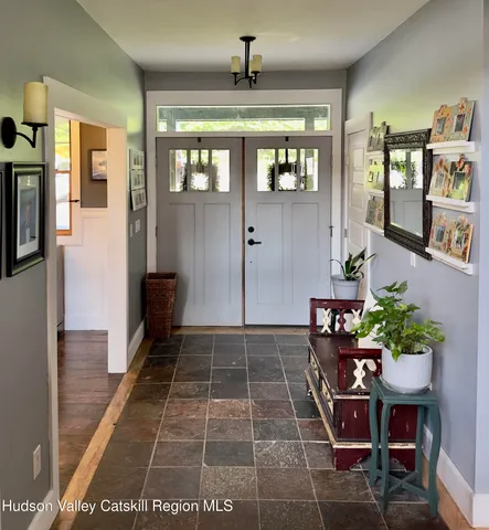 $999,000 | 45 Sunset View Drive, Saugerties, NY 12477