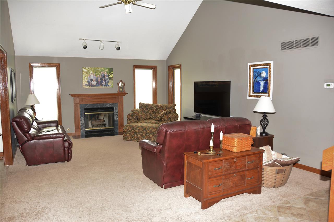 5939 North Piqua Road Decatur, IN 46733 - Photo 7 of 27