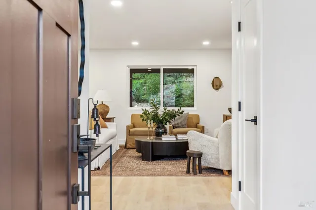 $1,249,000 | 2941 Brookwood Drive, Napa, CA 94558