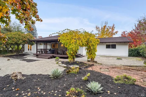 $1,249,000 | 2941 Brookwood Drive, Napa, CA 94558