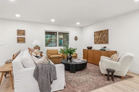 $1,249,000 | 2941 Brookwood Drive, Napa, CA 94558