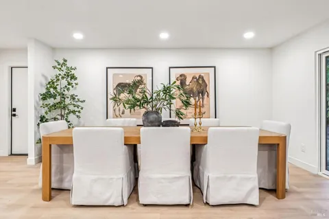 $1,249,000 | 2941 Brookwood Drive, Napa, CA 94558