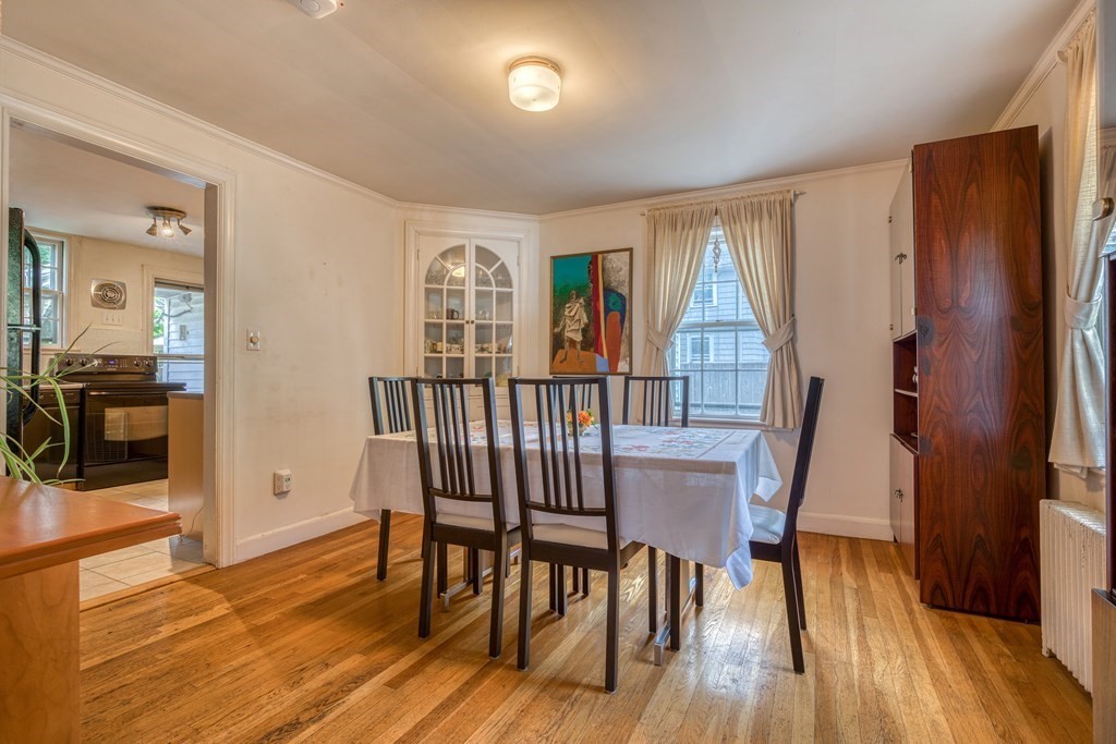 24 Martin Road Wellesley, MA 02481 - Photo 7 of 25