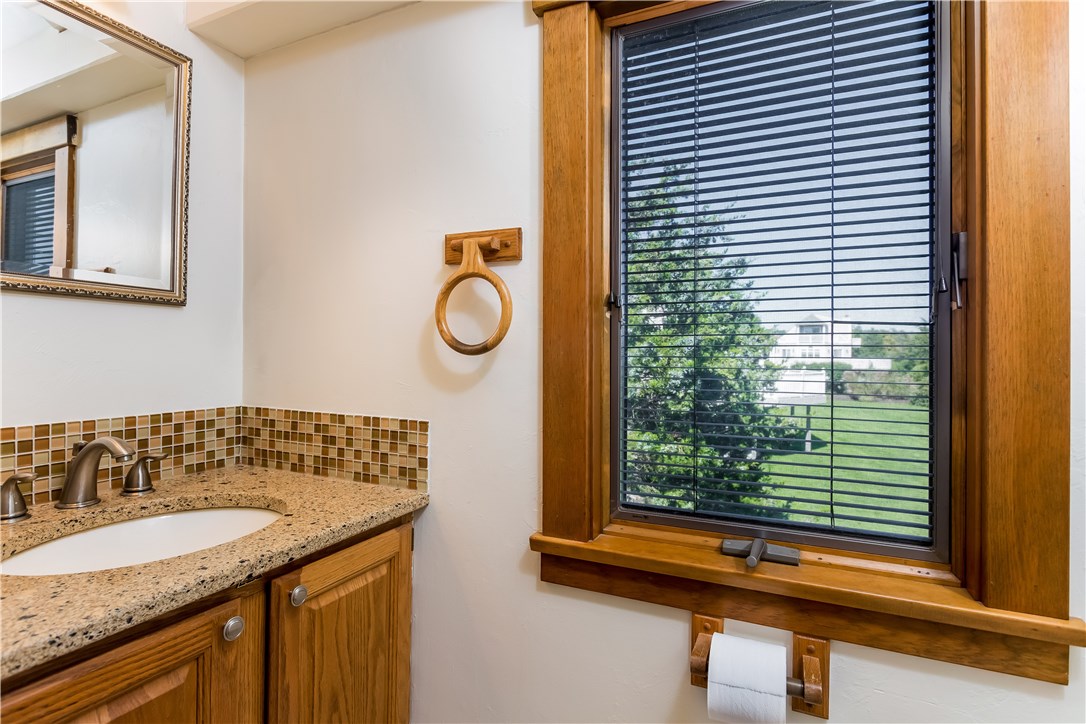 128 Clearview Road Charlestown, RI 02813 - Photo 12 of 34