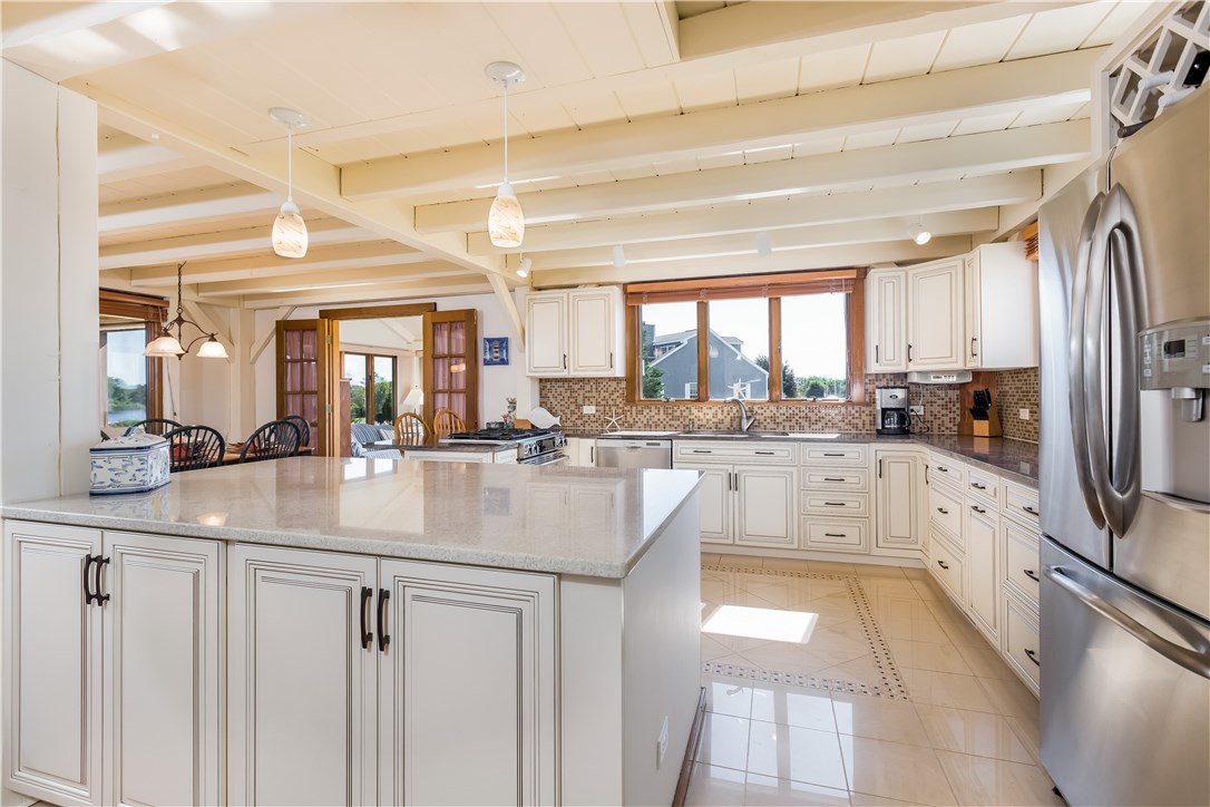 128 Clearview Road Charlestown, RI 02813 - Photo 9 of 34