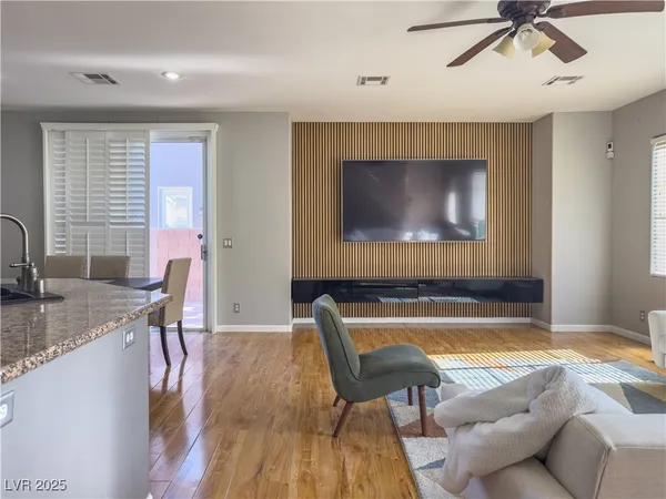 $2,199 | 3610 Pinnate Drive, Las Vegas, NV 89147