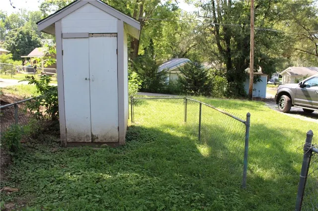 $175,000 | 312 South 10th Street, Leavenworth, KS 66048