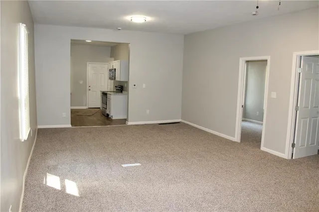 $175,000 | 312 South 10th Street, Leavenworth, KS 66048