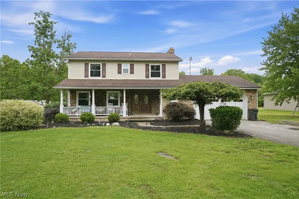 $399,500 | 2697 Newton Tomlinson Road, Newton Falls, OH 44444