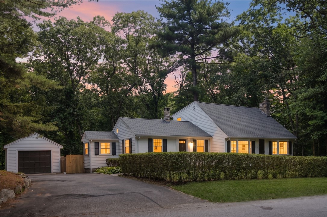15 Williams Road Smithfield, RI 02917 - Photo 41 of 44 Gallery Image 41