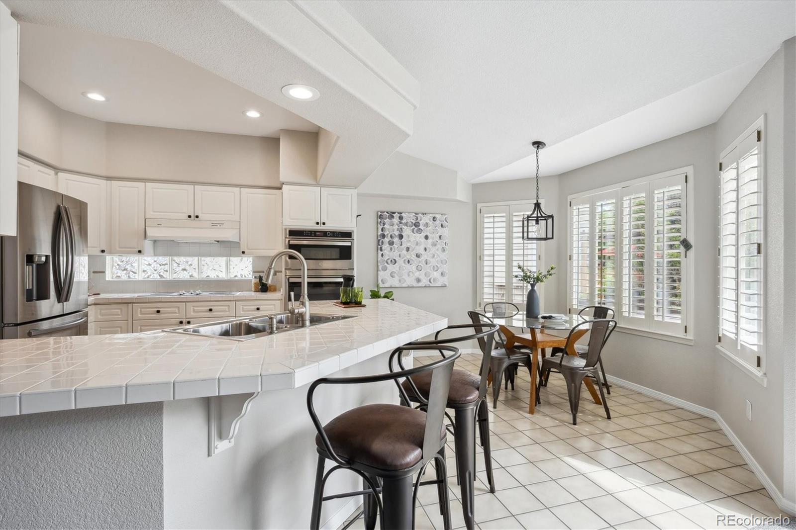 10060 South Oak Leaf Way Highlands Ranch, CO 80129 - Photo 18 of 39