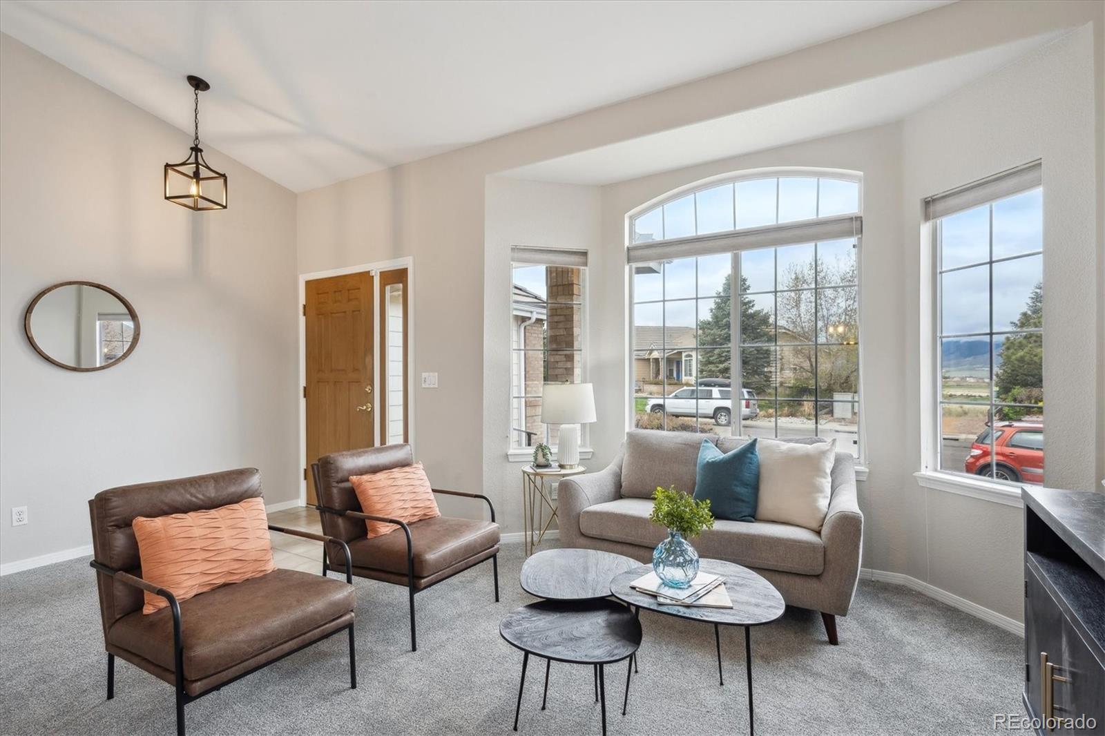 10060 South Oak Leaf Way Highlands Ranch, CO 80129 - Photo 8 of 39