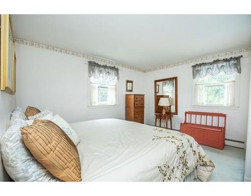 12 Francis Road Salem, MA 01970 - Photo 14 of 21 Gallery Image 14