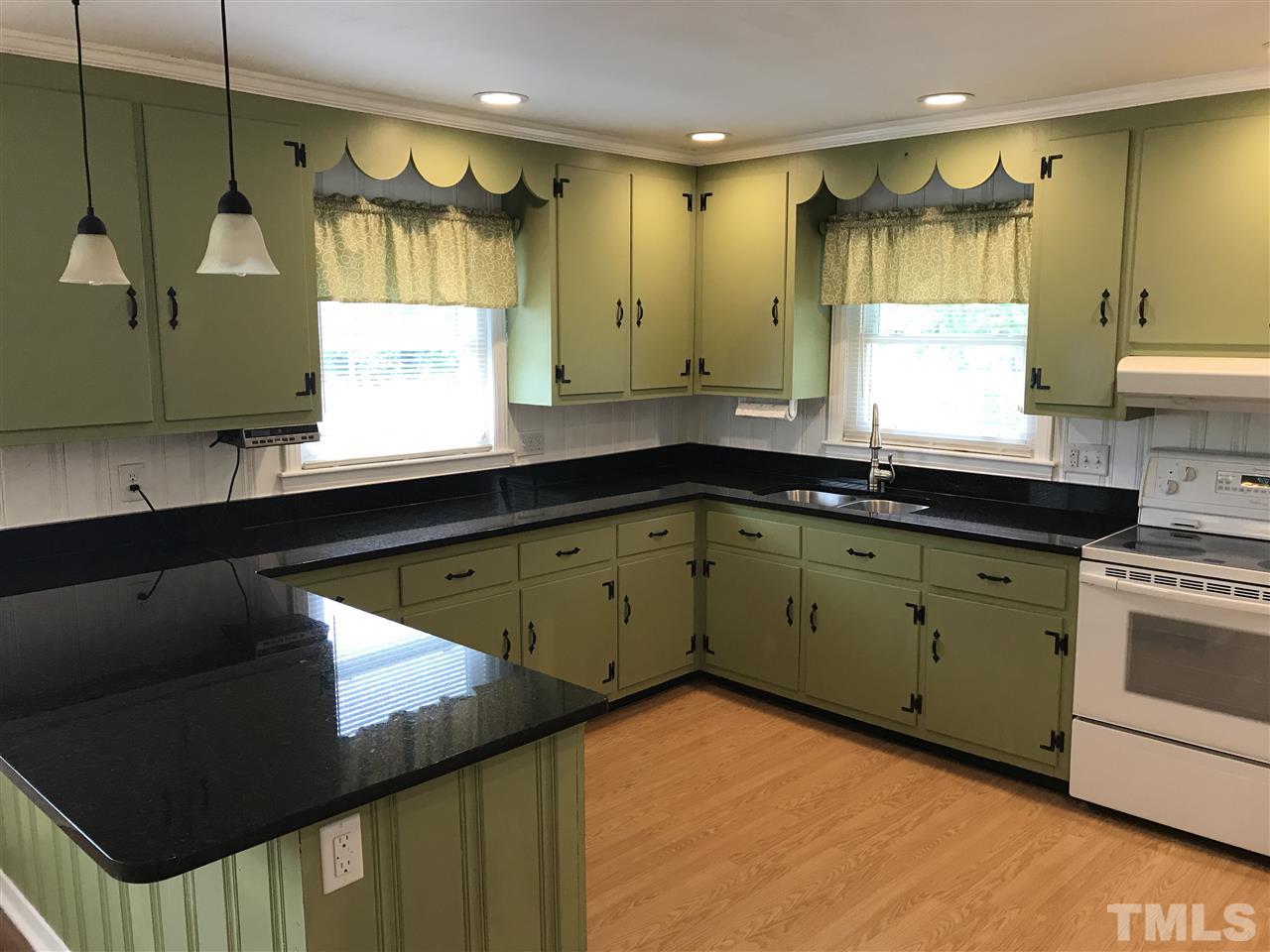 512 Broach Road Durham, NC 27703 - Photo 2 of 16 Gallery Image 2