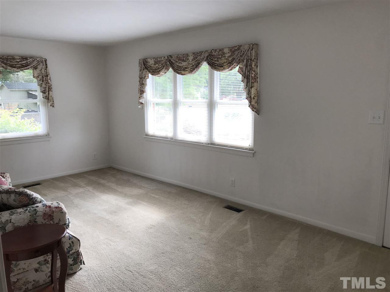 512 Broach Road Durham, NC 27703 - Photo 5 of 16 Gallery Image 5