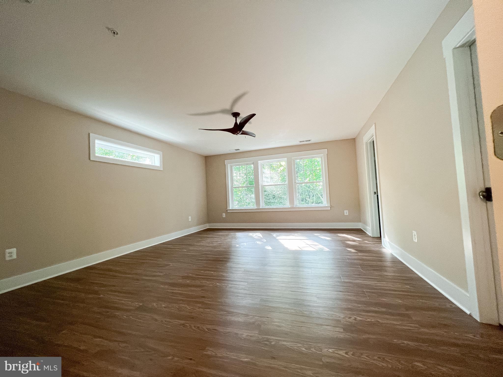 6764 Hemlock Point Road New Market, MD 21774 - Photo 6 of 18 Owner's bedroom.