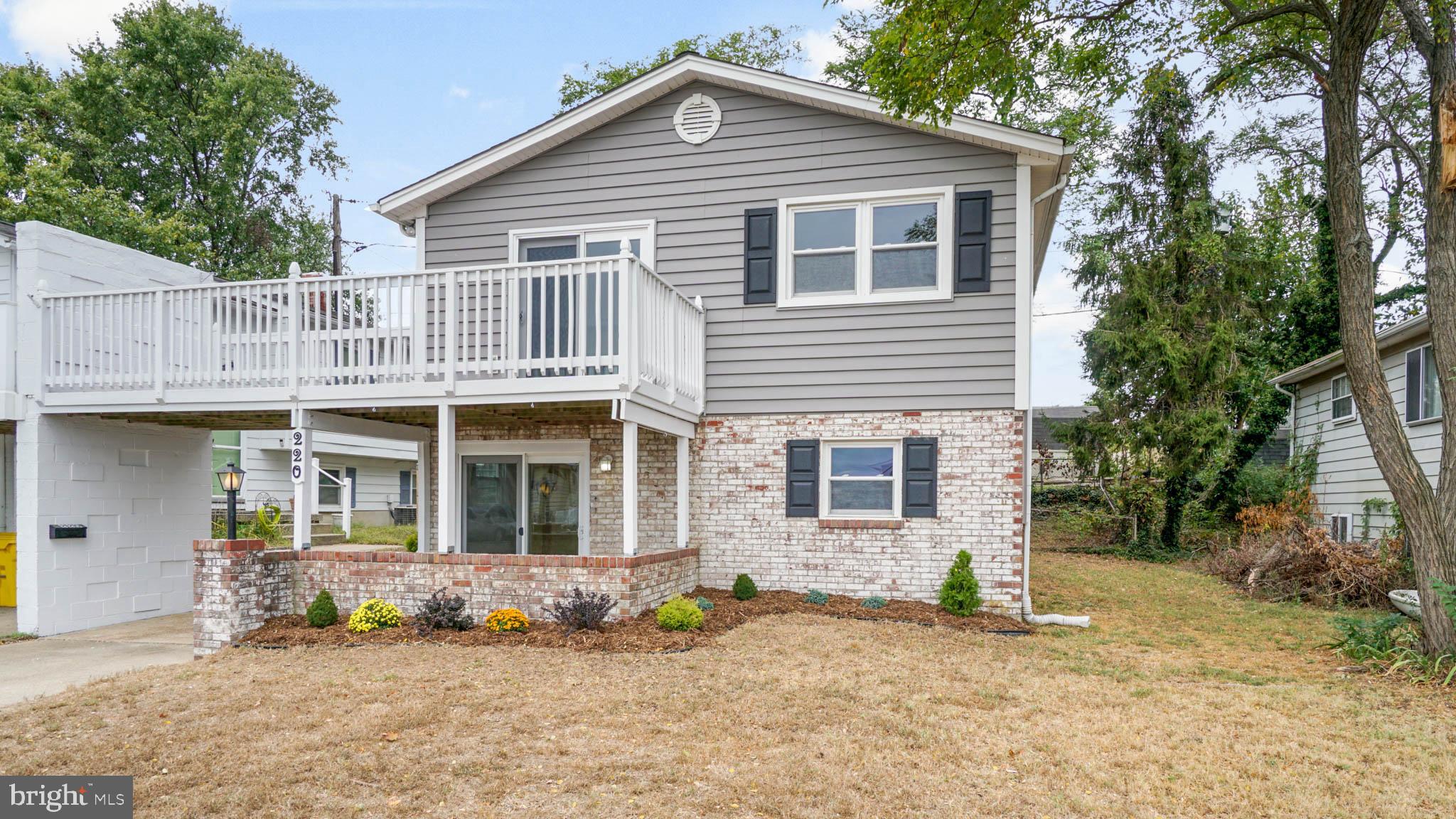 220 Atlanta Road Pasadena, MD 21122 - Photo 2 of 30 Great location at Riviera Beach