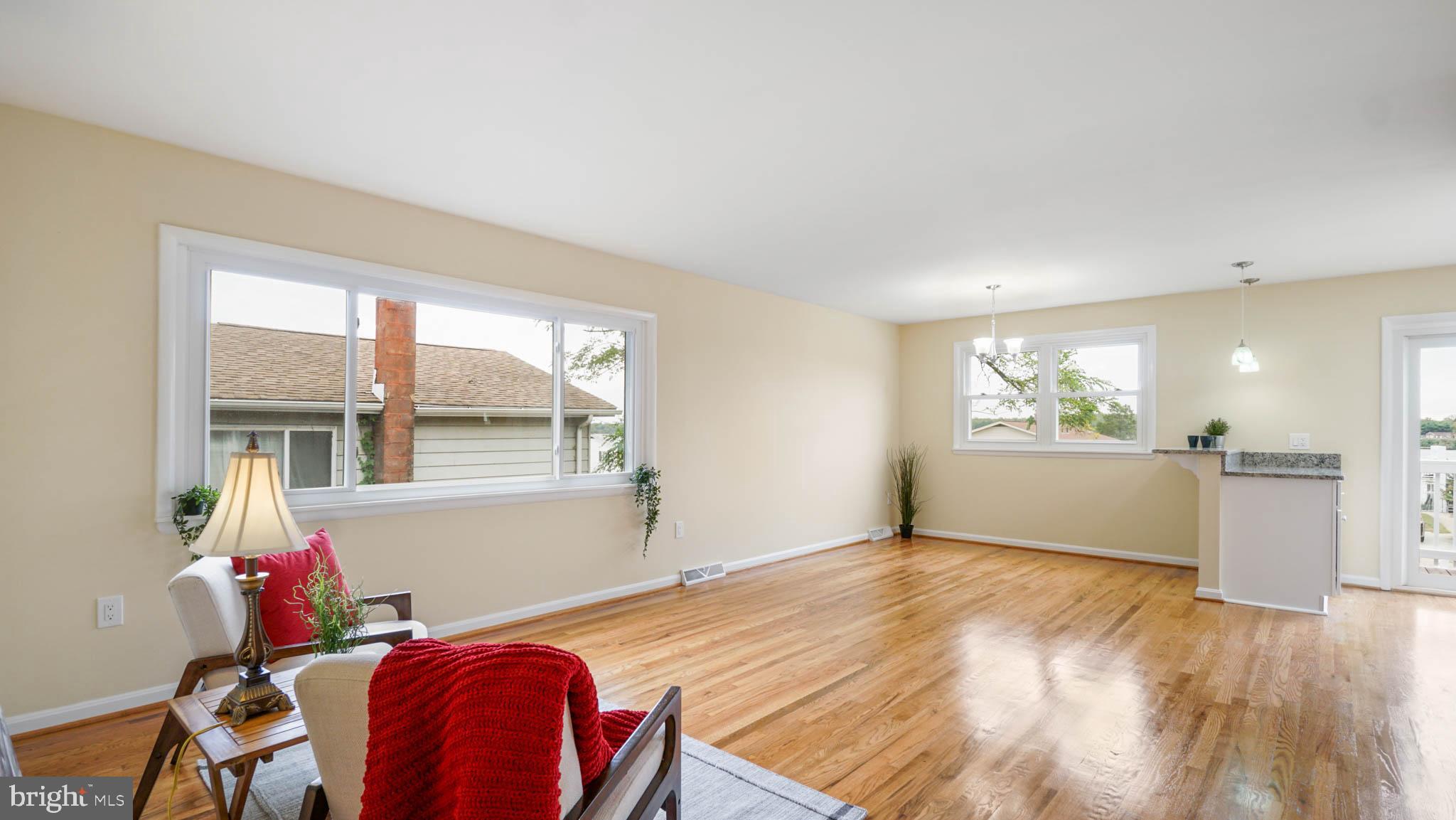 220 Atlanta Road Pasadena, MD 21122 - Photo 8 of 30 Gleaming refinished hardwood floors