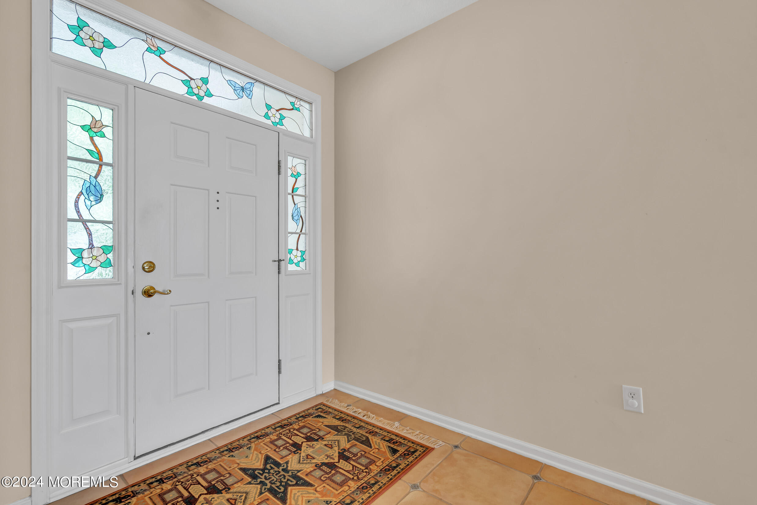 37 Silverside Road Lakewood, NJ 08701 - Photo 8 of 77 5 (2)
