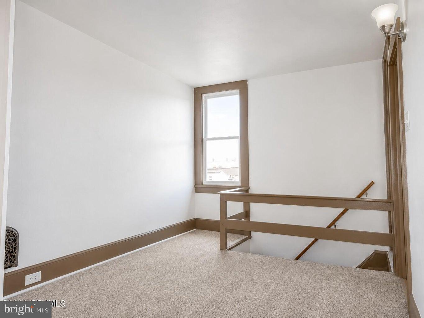 23 North 6th Street Shamokin, PA 17872 - Photo 14 of 17