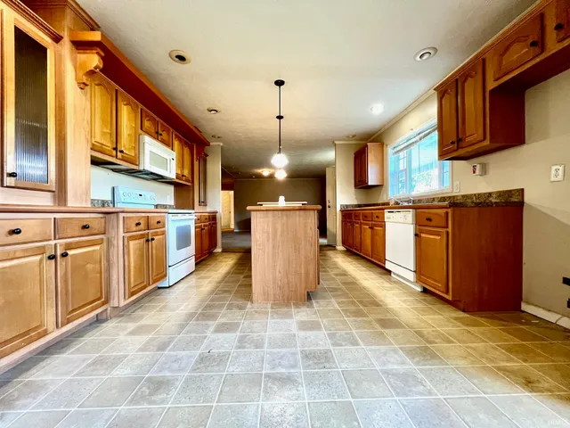 $229,900 | 10460 Highway 450, Shoals, IN 47581