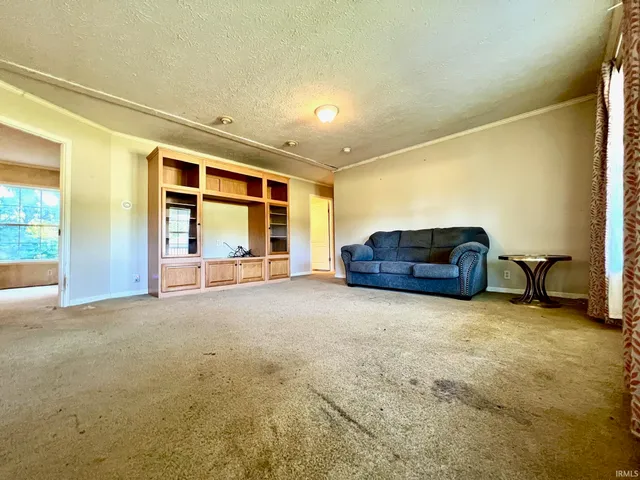 $229,900 | 10460 Highway 450, Shoals, IN 47581