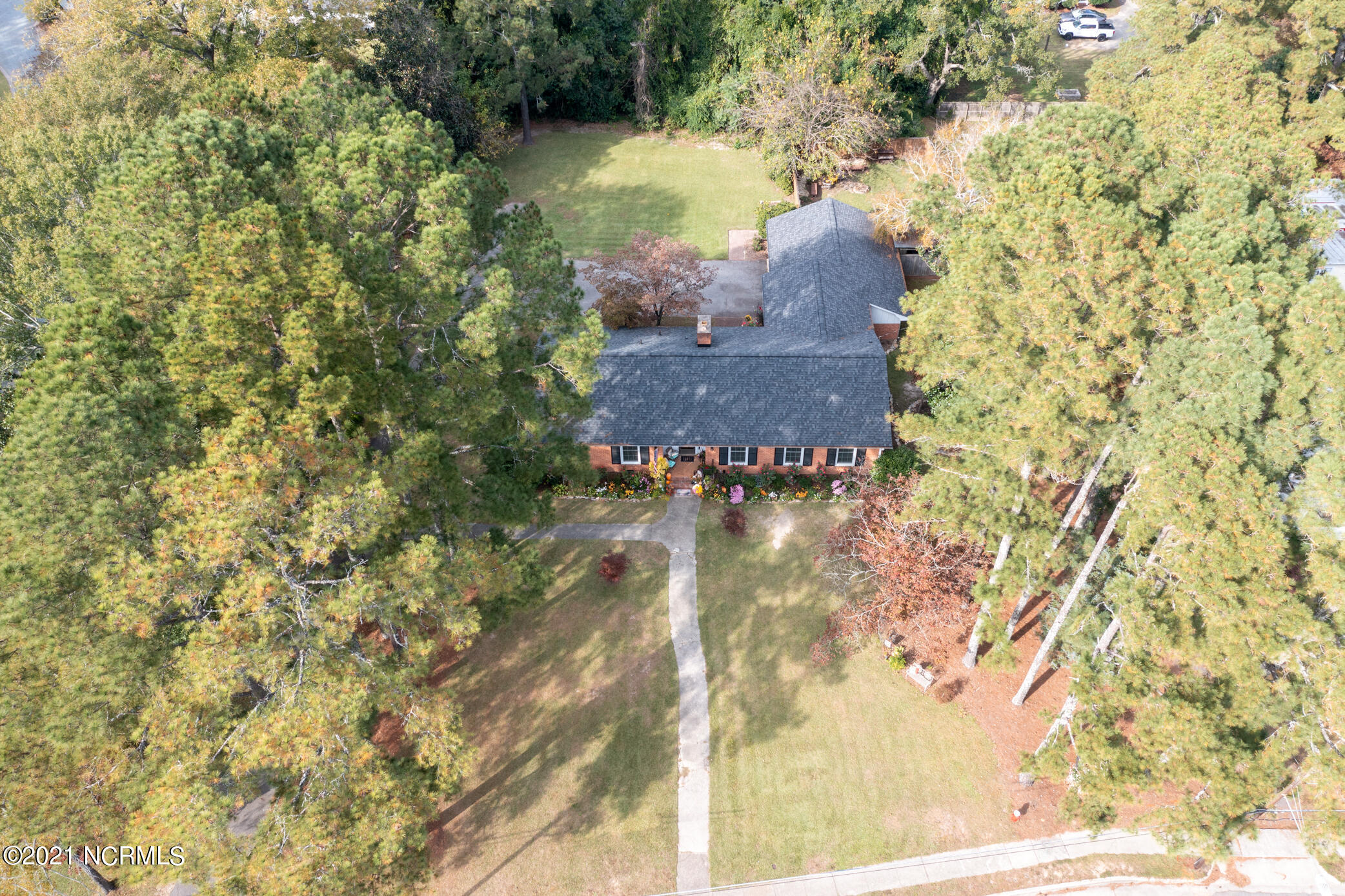 815 Fayetteville Road Rockingham, NC 28379 - Photo 3 of 52 DJI_0009