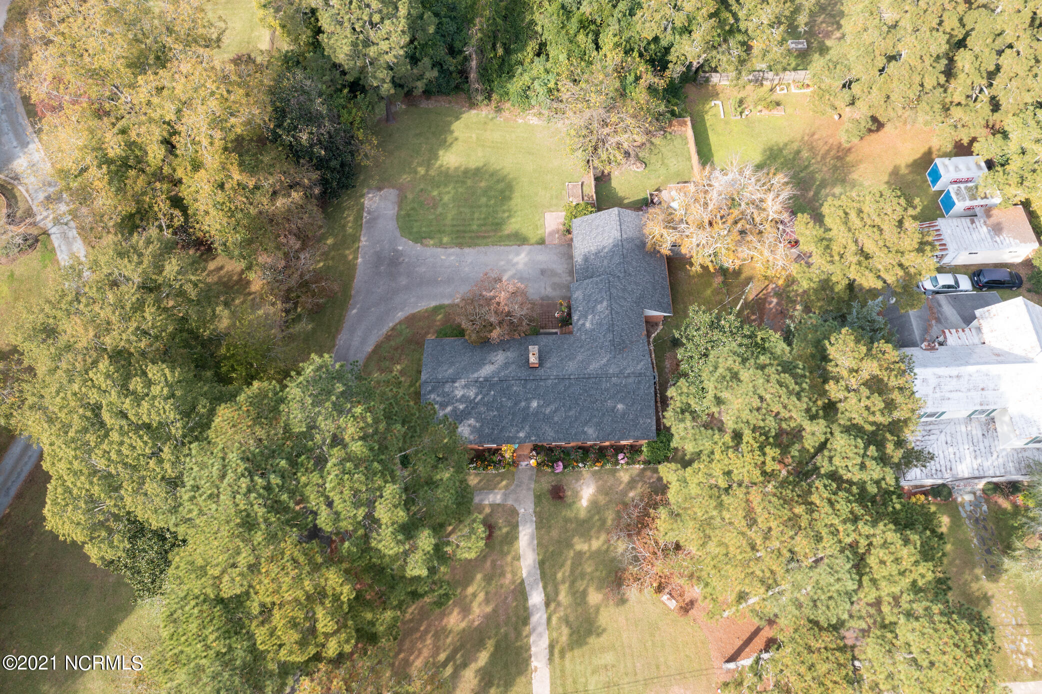 815 Fayetteville Road Rockingham, NC 28379 - Photo 4 of 52 DJI_0010