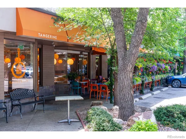a car parked in front of a building