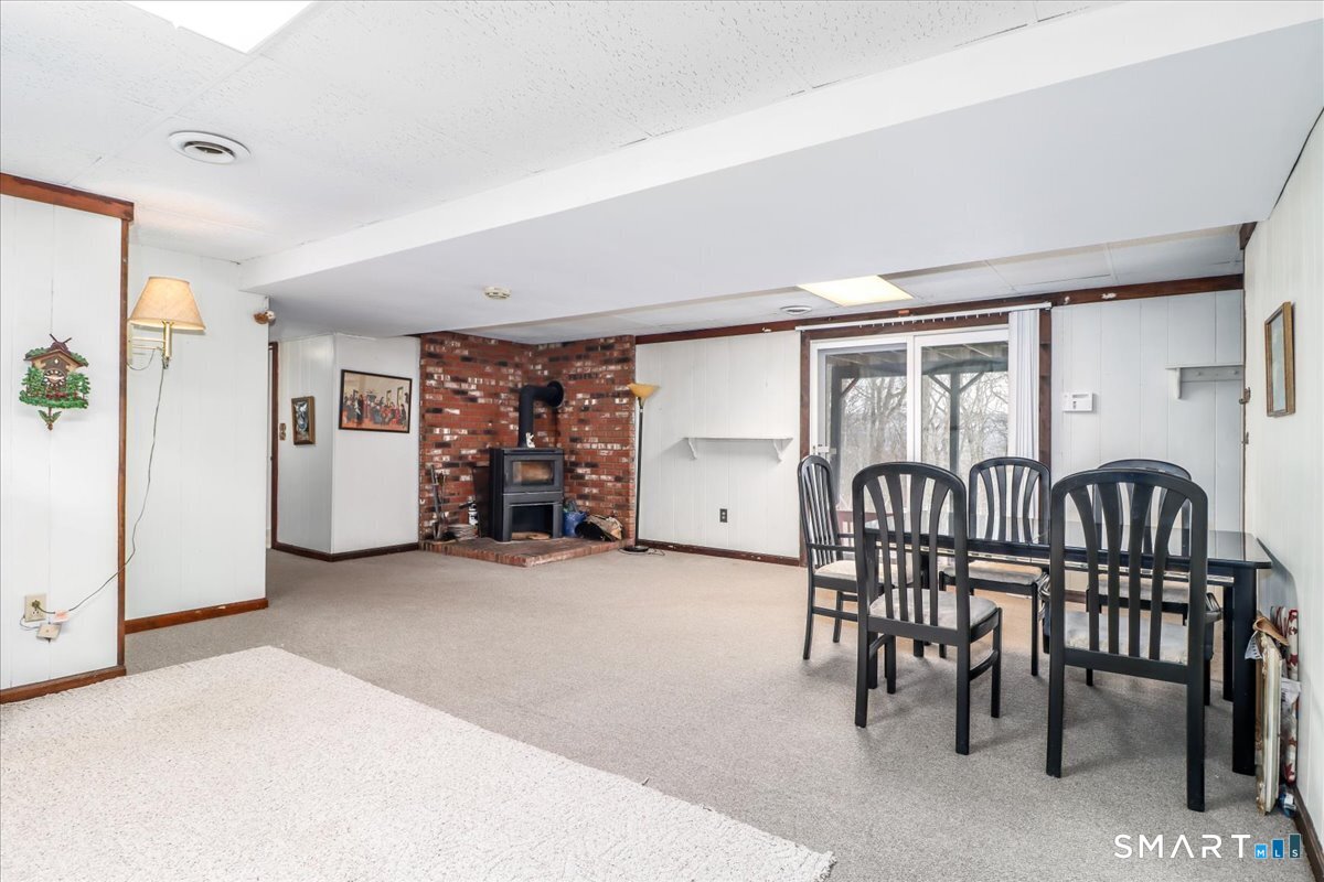 135 Parsonage Hill Road Northford, CT 06472 - Photo 24 of 38