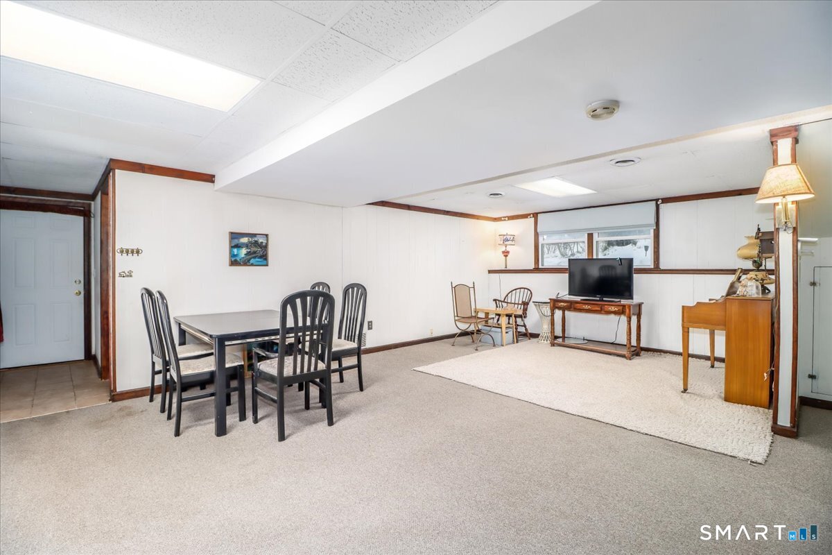 135 Parsonage Hill Road Northford, CT 06472 - Photo 26 of 38