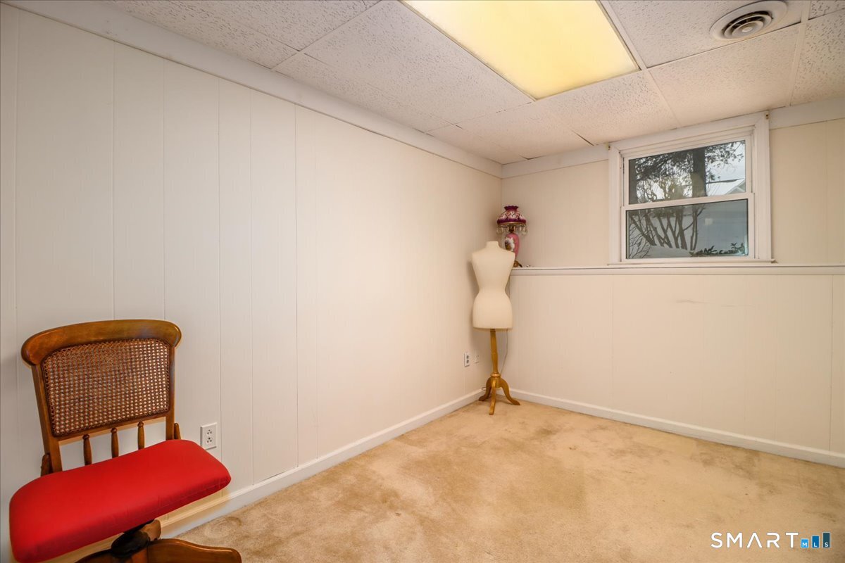 135 Parsonage Hill Road Northford, CT 06472 - Photo 27 of 38