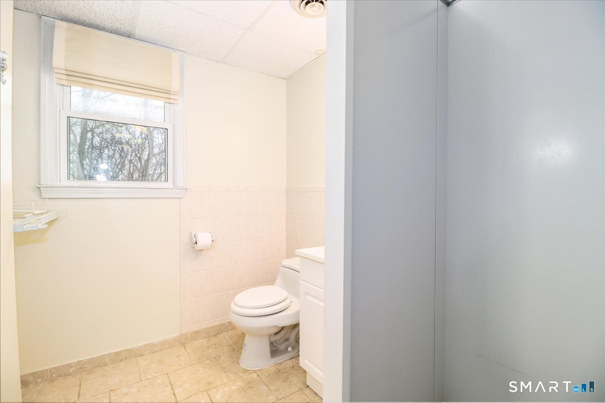 135 Parsonage Hill Road Northford, CT 06472 - Photo 30 of 38