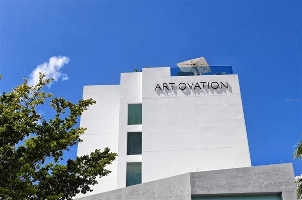 $999,000 | 200 Cocoanut Avenue, Unit 4, Sarasota, FL 34236