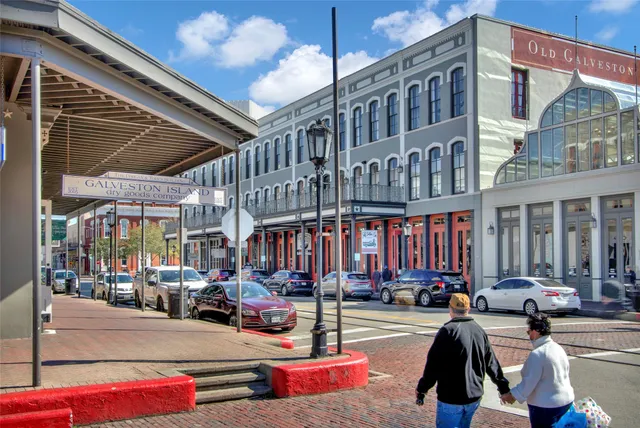 $210,000 | 3506 Cove View Boulevard, Unit 603, Galveston, TX 77554