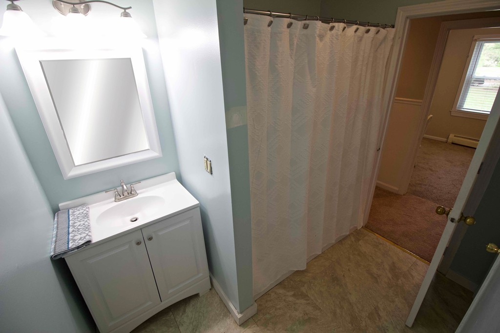 78 Patterson Road Shirley, MA 01464 - Photo 7 of 15 Gallery Image 7