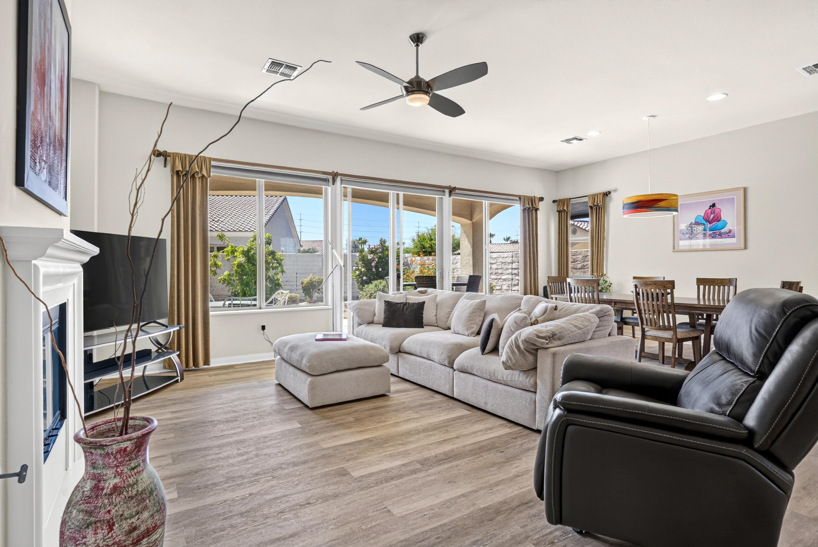 40407 Corte Santa Susana Indio, CA 92203 - Photo 4 of 45 40407-corte-santa-susana-005