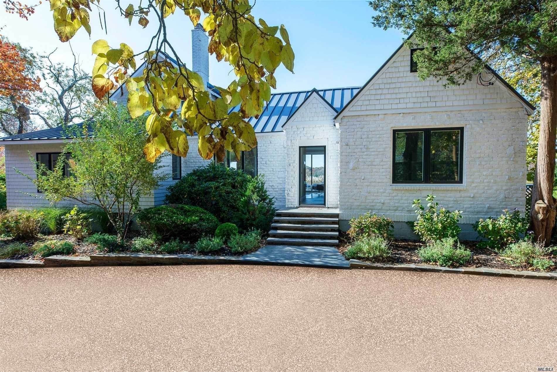 26 East Tiana Road Hampton Bays, NY 11946 - Photo 19 of 20